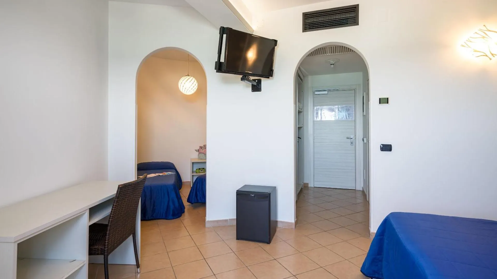 Carlton Hotel Riviera Cefalu 4*,