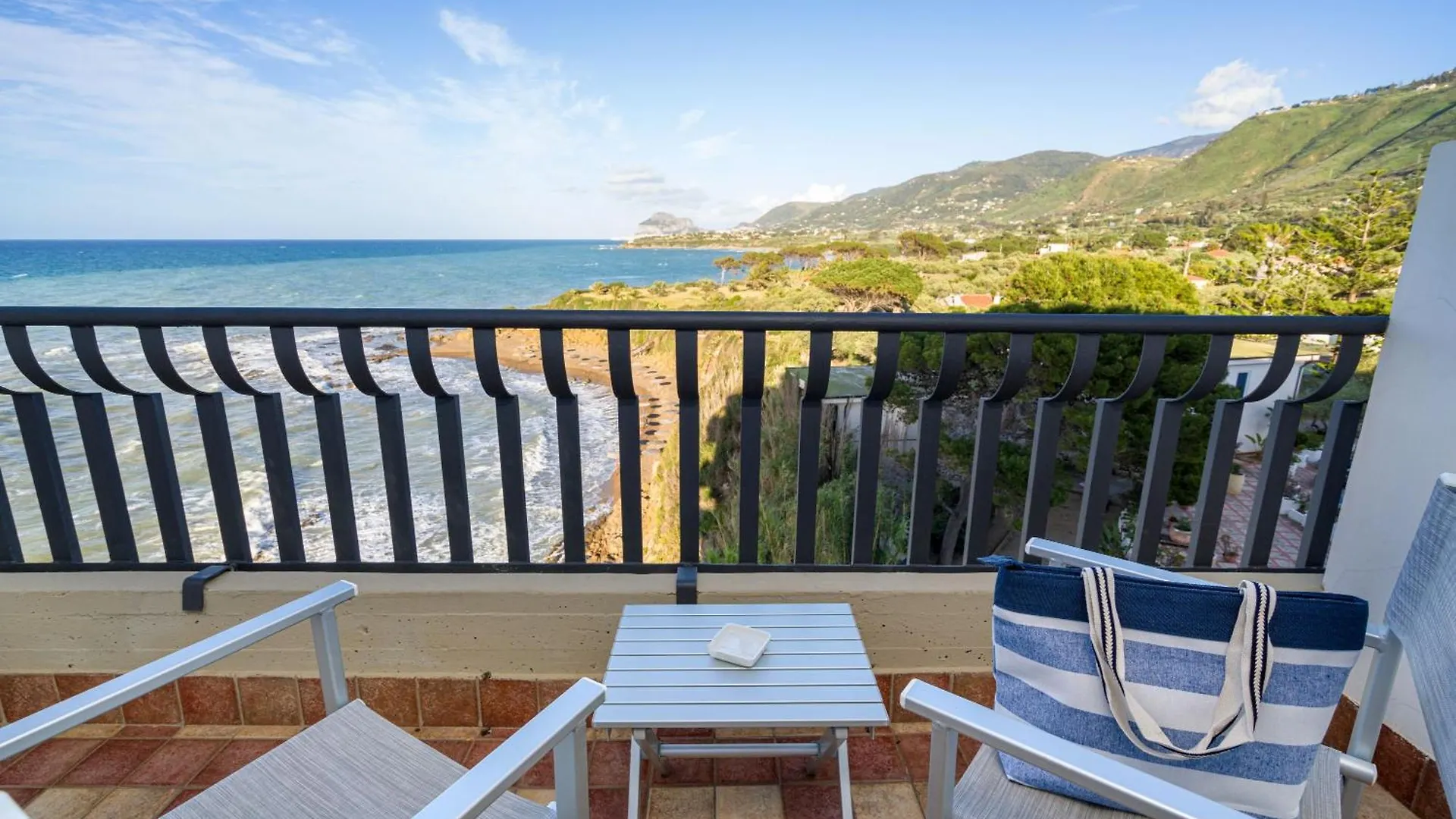 Carlton Hotel Riviera Cefalu 4*,